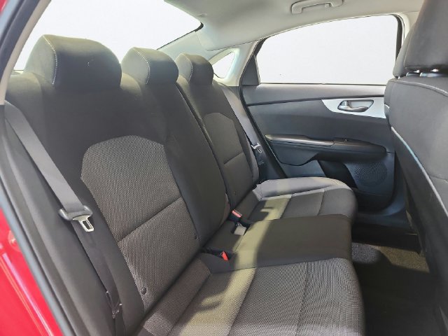 Certified 2023 Kia Forte LXS w/ LXS Technology Package FWD image 24