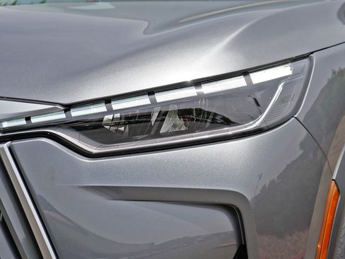 New 2026 INFINITI QX60 Luxe w/ Cargo Package FWD image 4
