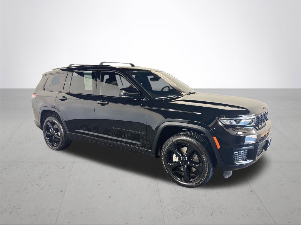 Used 2024 Jeep Grand Cherokee L Altitude AWD/4WD image 4