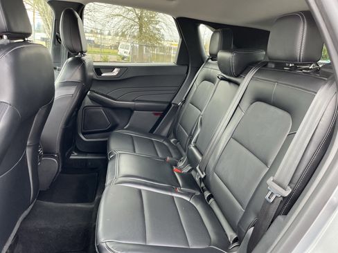 Used 2024 Ford Escape Platinum image 14