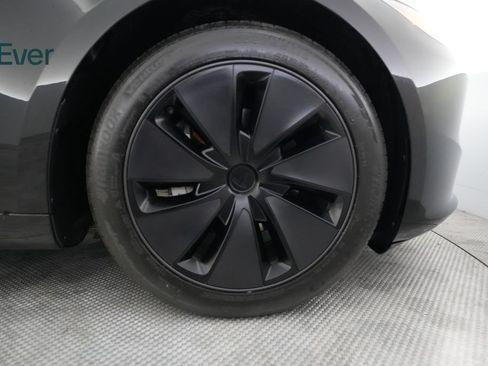 Used 2024 Tesla Model 3 Standard Range RWD image 19