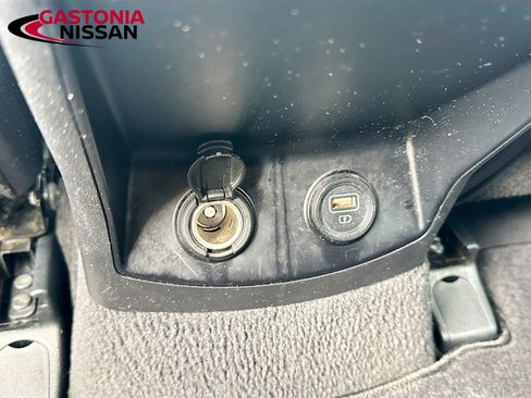 Used 2022 Kia Sorento S FWD image 34