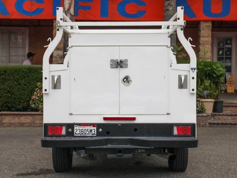 Used 2022 Chevrolet Silverado 3500 W/T w/ WT Fleet Convenience Package image 7