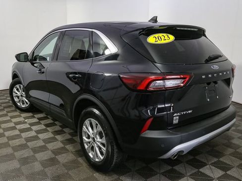 Used 2023 Ford Escape Active w/ Tech Pack #1 AWD/4WD image 7
