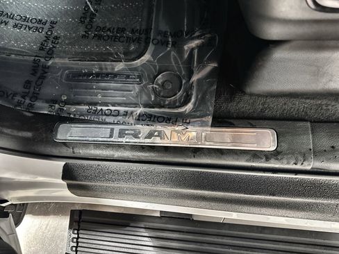 Used 2022 RAM 1500 Limited AWD/4WD image 41