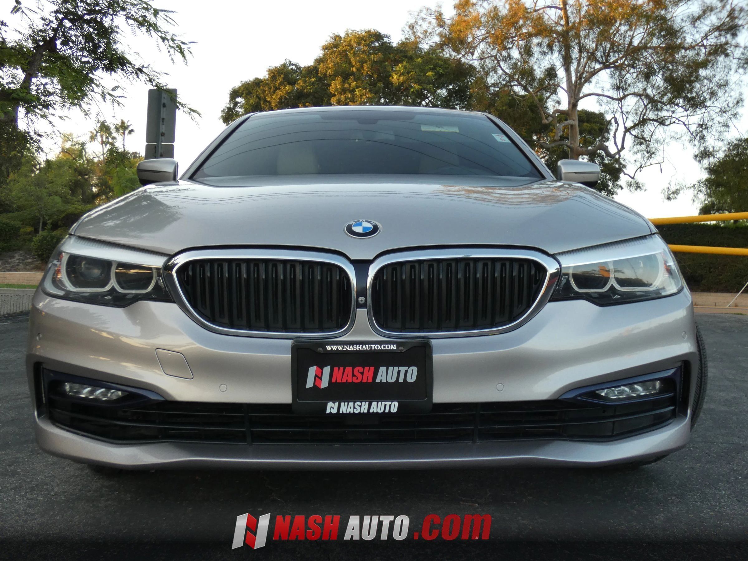 Used 2018 BMW 540i RWD image 13