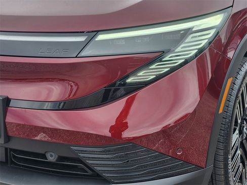 New 2026 Nissan Leaf Platinum+ image 5