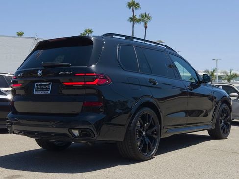 New 2027 BMW X7 xDrive40i w/ M Sport Package AWD/4WD image 17
