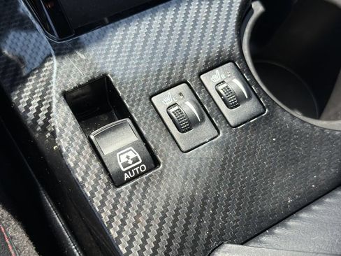Used 2021 Toyota 4Runner Venture w/ Moonroof Package AWD/4WD image 31