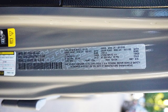 Used 2023 Jeep Wrangler Unlimited AWD/4WD image 16