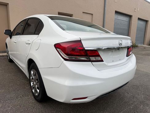 Used 2013 Honda Civic LX image 2