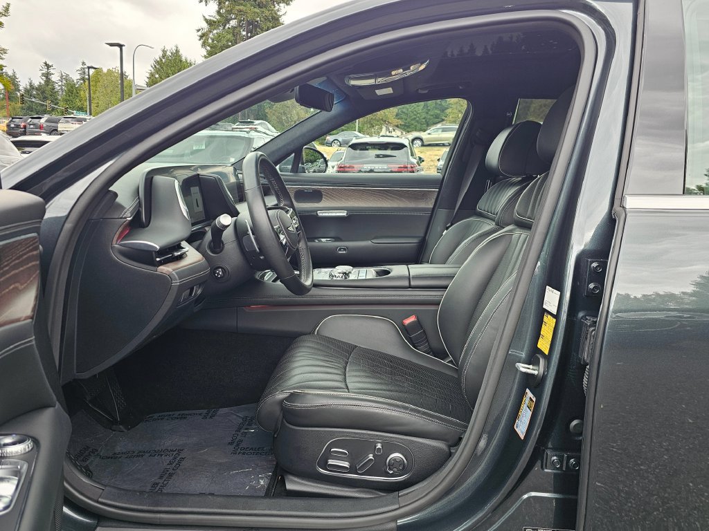 Certified 2023 Genesis G90 3.5T AWD/4WD image 24