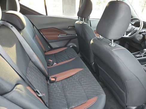 Used 2024 Nissan Kicks SR image 16