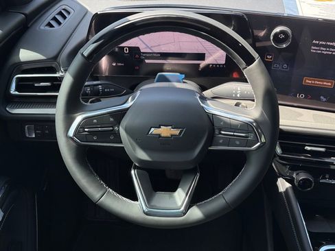 New 2026 Chevrolet Traverse LT w/ Enhanced Driving Package image 19