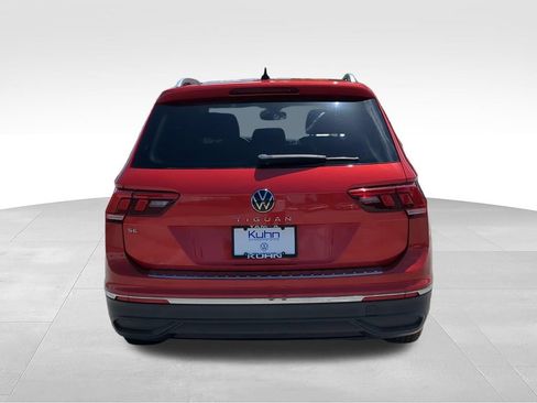 Certified 2023 Volkswagen Tiguan SE FWD image 5