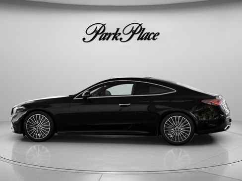 Used 2026 Mercedes-Benz CLE 300 4MATIC Coupe image 8