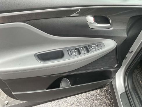Used 2023 Hyundai Santa Fe SEL FWD image 17