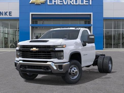 New 2025 Chevrolet Silverado 3500 W/T w/ WT Convenience Package image 6