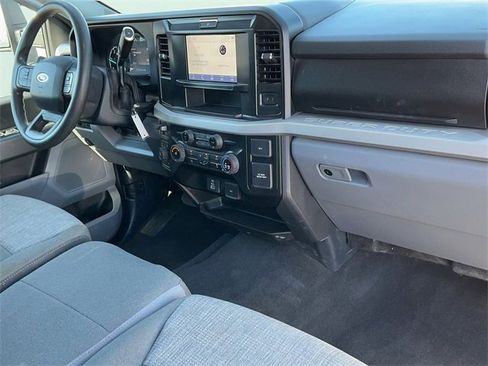 Used 2025 Ford F250 XLT image 19