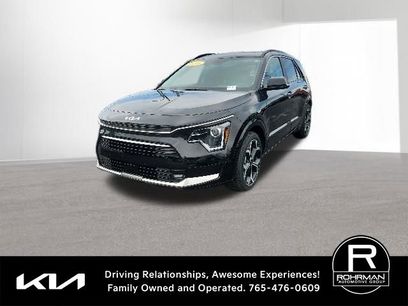 Certified 2025 Kia Niro EX Touring