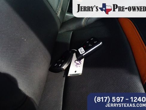 Used 2023 GMC Sierra 1500 AT4 w/ AT4 Premium Package AWD/4WD image 28