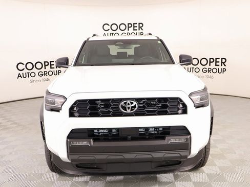 Used 2025 Toyota 4Runner TRD Off-Road Premium image 9