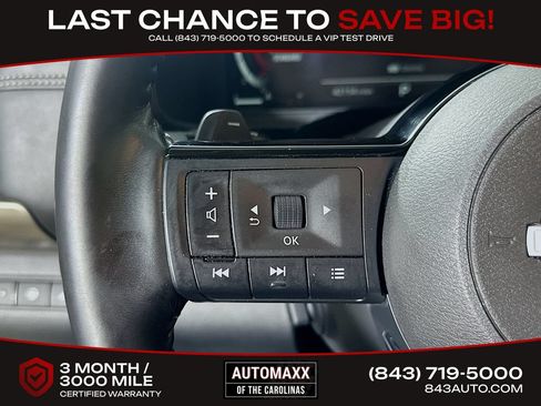 Used 2023 Nissan Pathfinder Platinum w/ Lighting Package (N93) FWD image 24