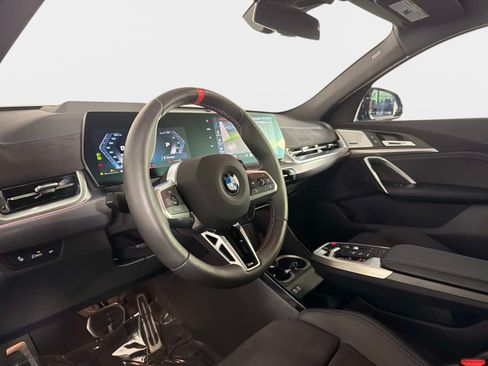 Used 2025 BMW X2 M35i AWD/4WD image 40