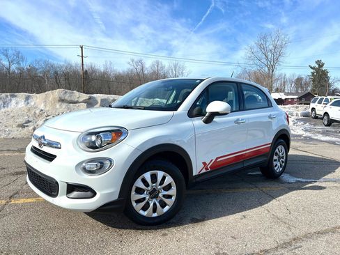 Used 2016 FIAT 500X Pop image 2