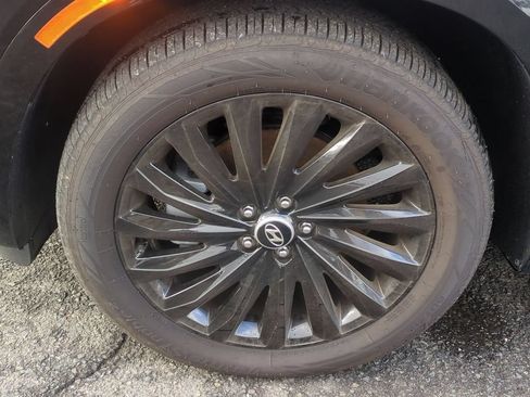 Certified 2025 Hyundai Palisade Calligraphy AWD/4WD image 9