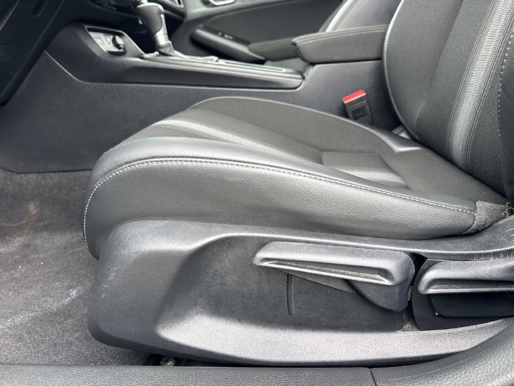 Used 2024 Honda Civic Sport image 18