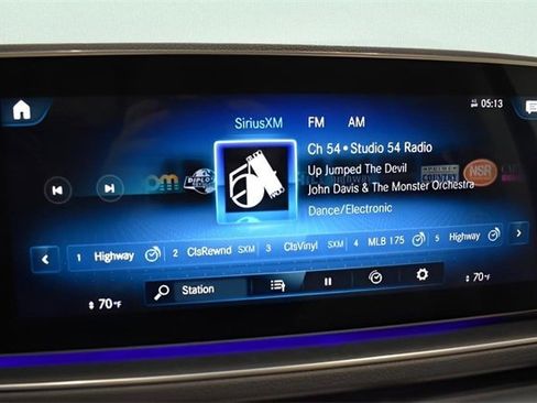 Used 2021 Mercedes-Benz GLE 350 4MATIC image 30