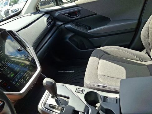 Certified 2025 Subaru Crosstrek 2.5i Premium AWD/4WD image 34