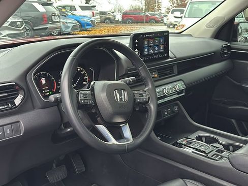Used 2023 Honda Pilot Touring image 23