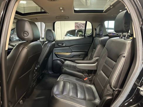 Used 2019 GMC Acadia Denali w/ Technology Package image 35