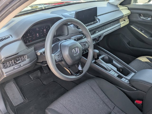 Used 2023 Honda Accord EX image 33