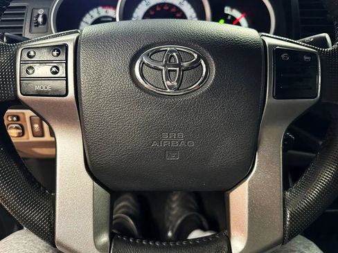 Used 2013 Toyota Tacoma PreRunner w/ Convenience Pkg image 28