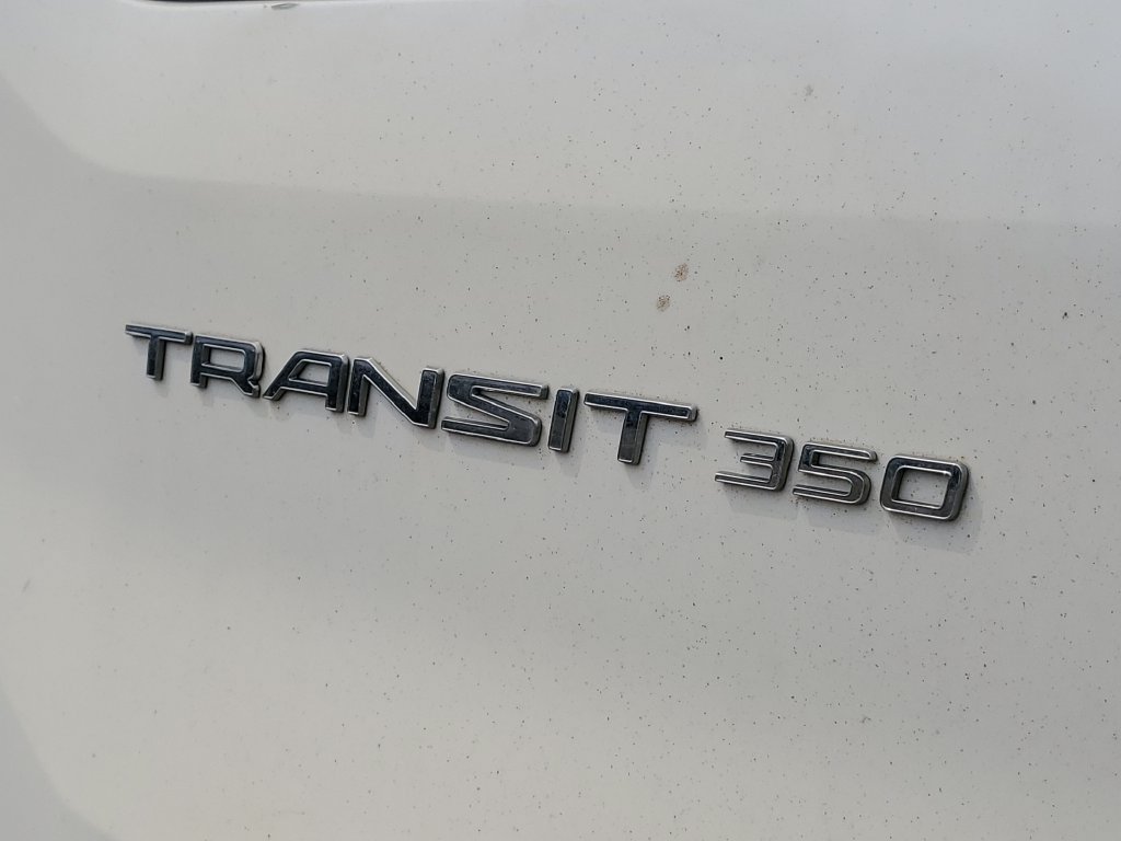 Used 2017 Ford Transit 350 XLT RWD image 6