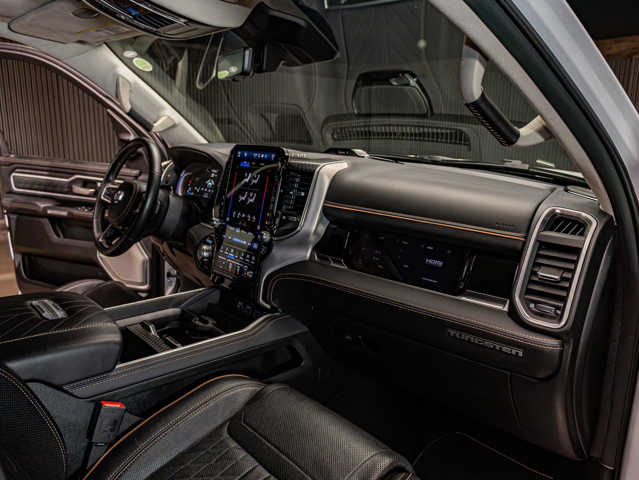 Used 2026 RAM 1500 Tungsten AWD/4WD image 18