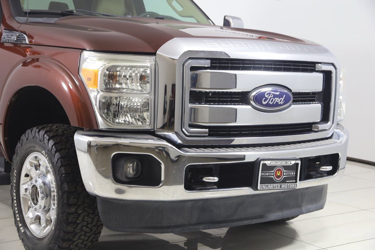 Used 2015 Ford F250 XLT w/ XLT Premium Package AWD/4WD image 28