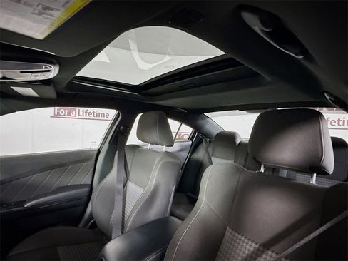 Used 2023 Dodge Charger R/T w/ Performance Handling Group image 12