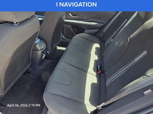 Used 2024 Hyundai Elantra SEL FWD image 15