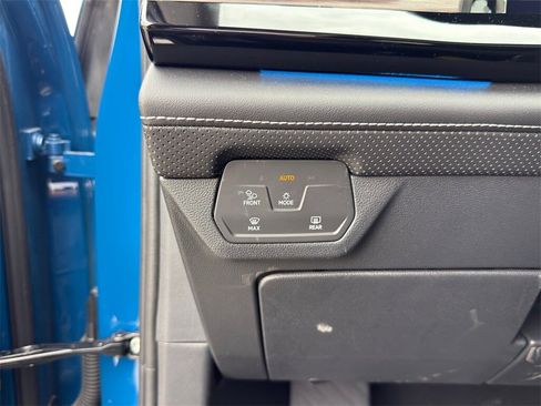 New 2025 Volkswagen Atlas SEL image 17