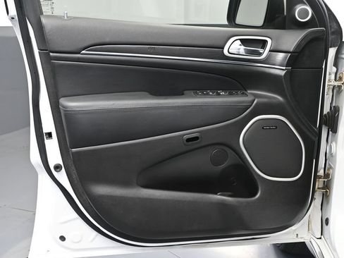 Used 2021 Jeep Grand Cherokee Summit AWD/4WD image 20