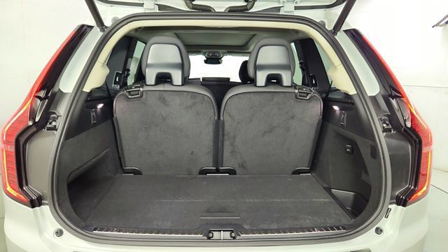 New 2026 Volvo XC90 T8 Core w/ Protection Package Premier AWD/4WD image 39