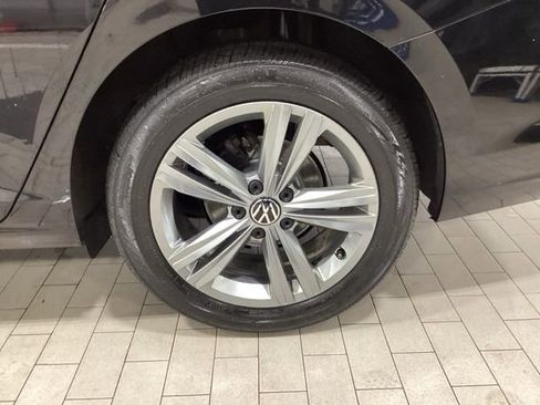 Used 2024 Volkswagen Jetta SE image 21