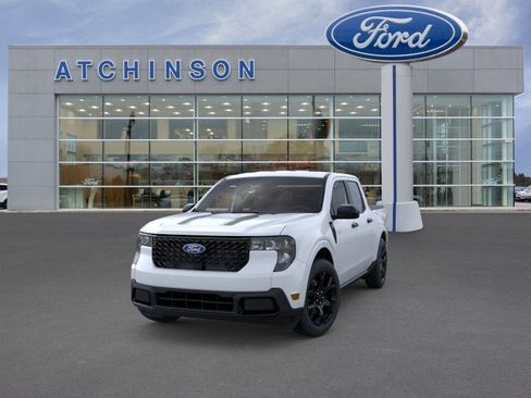 New 2026 Ford Maverick XLT w/ Equipment Group 301A AWD/4WD image 2