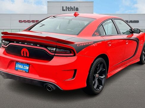 Used 2019 Dodge Charger R/T image 23