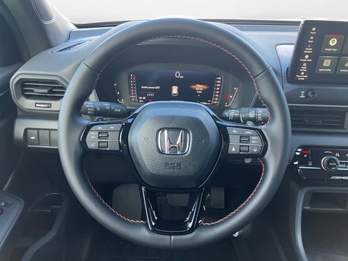 New 2026 Honda Pilot Sport image 10