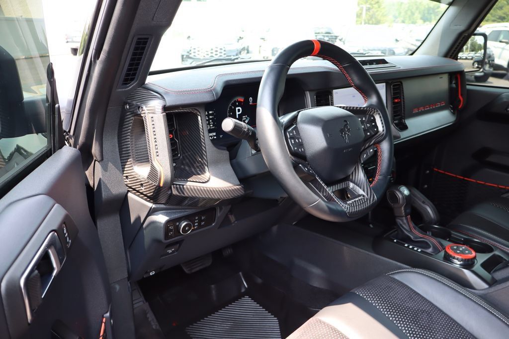 Used 2025 Ford Bronco Raptor w/ Interior Carbon Fiber Pack AWD/4WD image 4